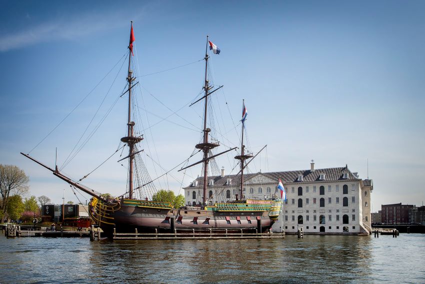 Réplique du navire marchand Amsterdam