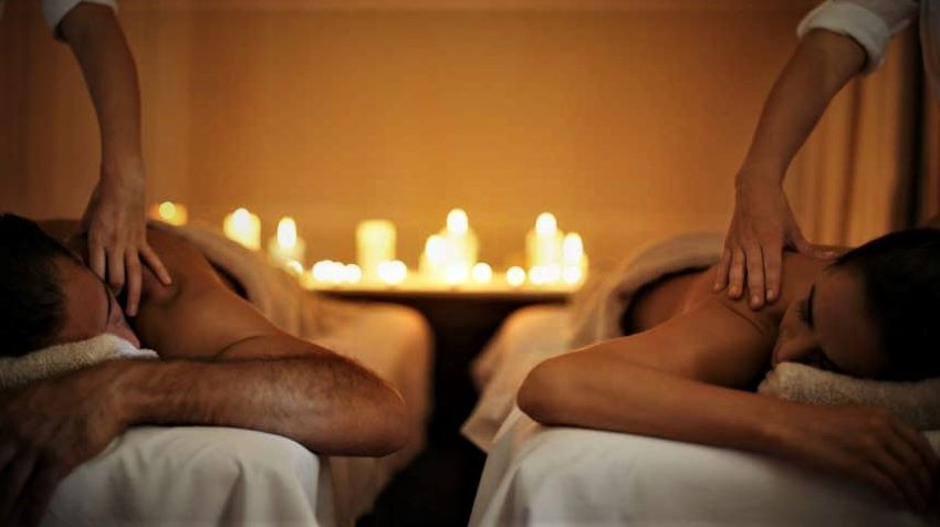 Massage en duo couple avec Wonderbox