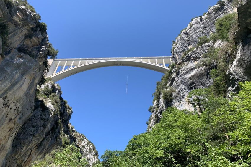 le pont de l'Artuby - le saut à l'élastique le plus haut de France