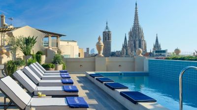 Hôtel avec piscine sur toit terrasse - Barcelone centre