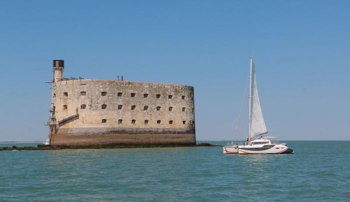 location bateau entre particuliers La Rochelle - Fort Boyard